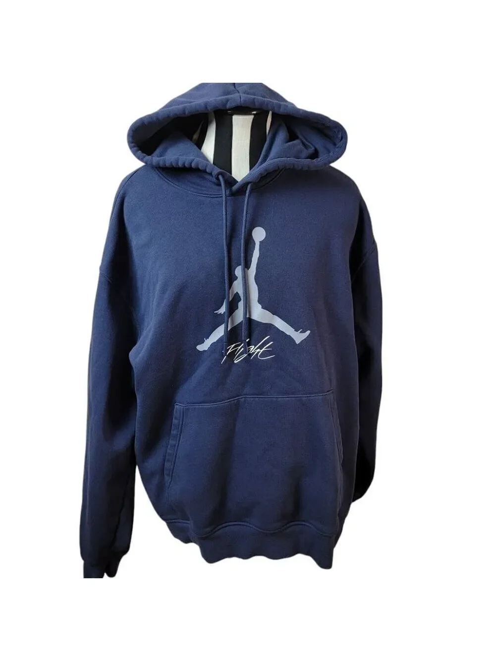 🔥 Jordan Essentials Baseline Hoodie – Size L | Classic Jumpman Style
